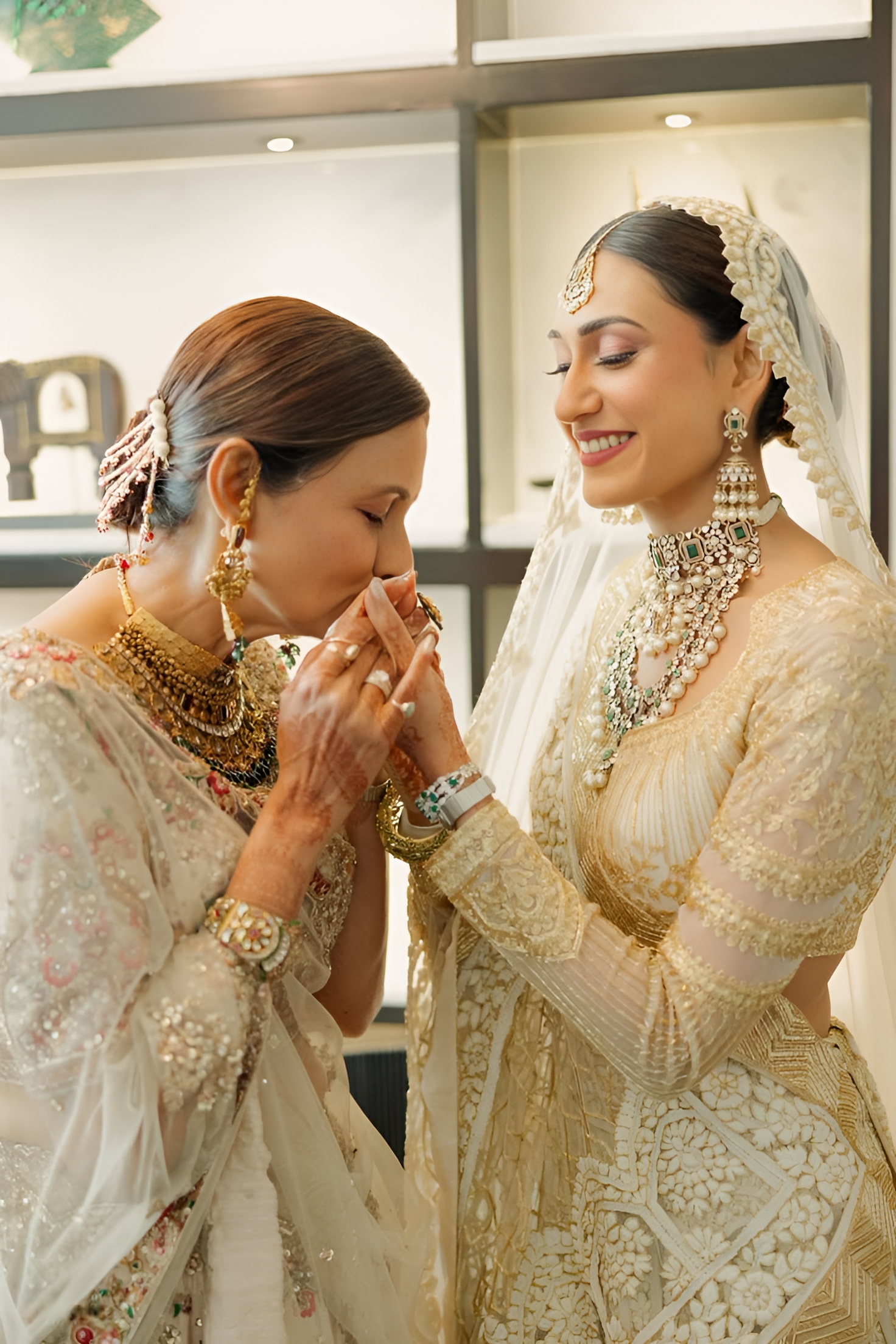 Candid Bride Photos